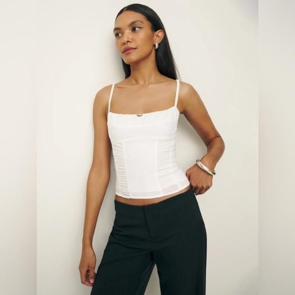 NEW Reformation Emery Linen Top Flower Detail White Ivory | size 2 - Picture 2 of 12